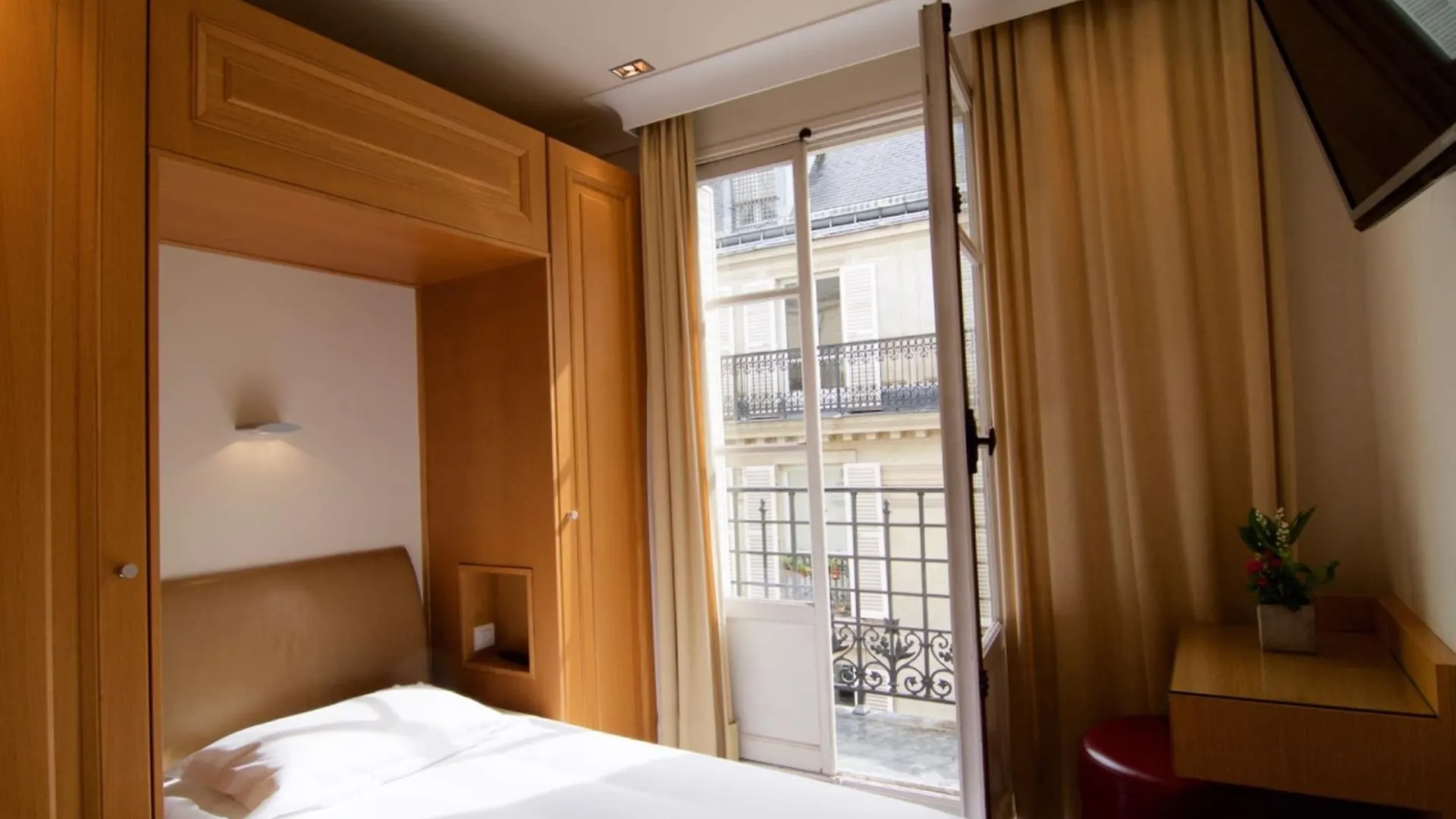 Hotel Du Vieux Marais Paris
