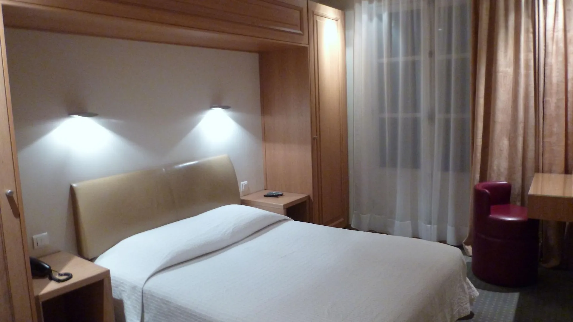 Hotel Du Vieux Marais 3*